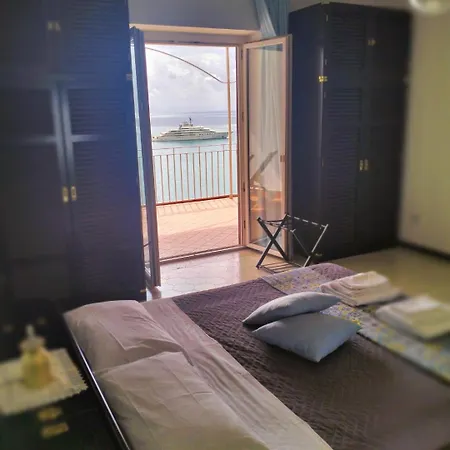 Bed & Breakfast Paradise