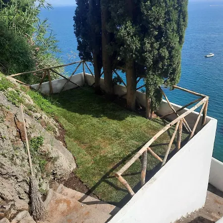 Bed & Breakfast Paradise